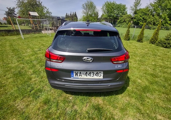 Hyundai I30 cena 56000 przebieg: 105000, rok produkcji 2019 z Warszawa małe 172